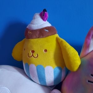 Pompompurin squishmallow